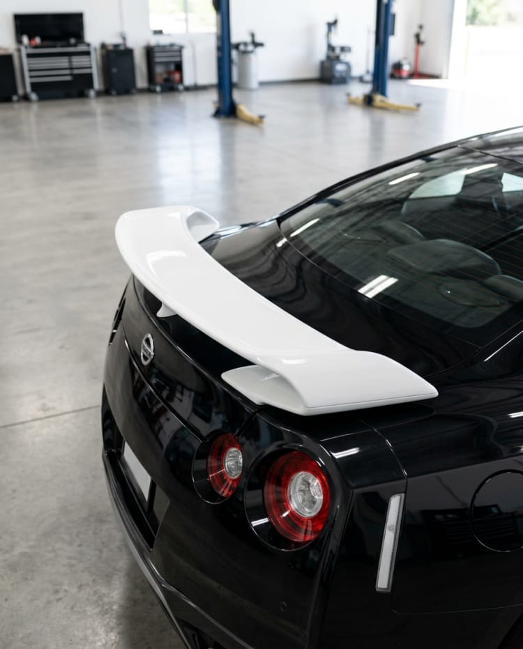 Final Painted FRP Body